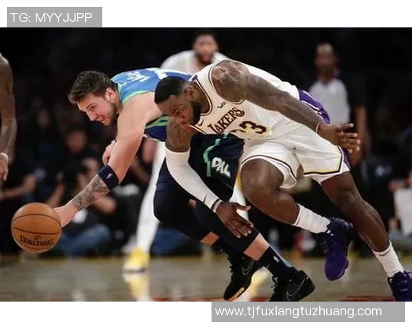 2018年12月11日热火与湖人精彩对决回放全程回顾与分析 2018年12月11日热火与湖人精彩对决回放全程回顾与分析