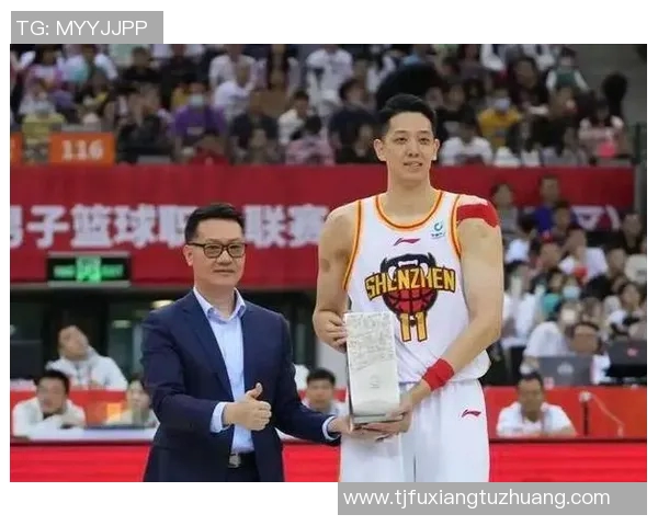 沈梓捷的篮球之路:从青涩少年到职业球员的成长历程与心路历程 沈梓捷的篮球之路:从青涩少年到职业球员的成长历程与心路历程